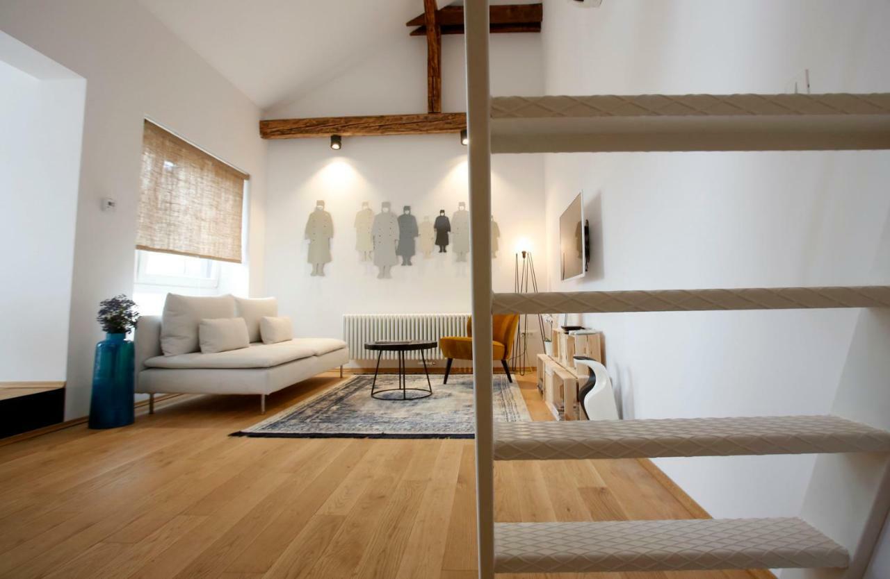 Studio Apartman Olaf ซาเกร็บ ภายนอก รูปภาพ