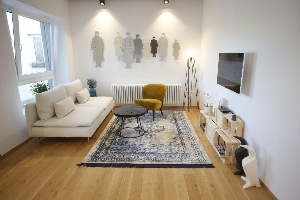 Studio Apartman Olaf ซาเกร็บ ภายนอก รูปภาพ