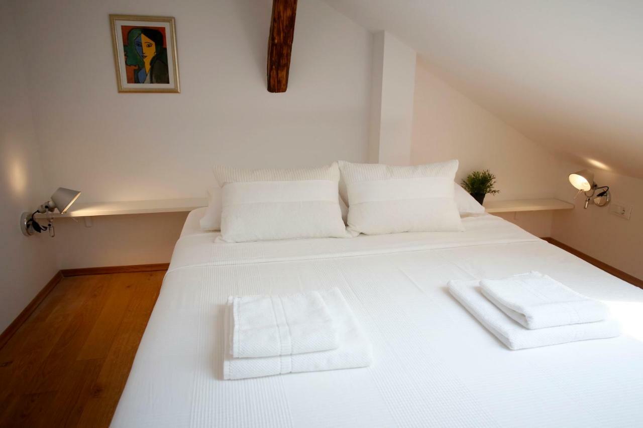 Studio Apartman Olaf ซาเกร็บ ภายนอก รูปภาพ